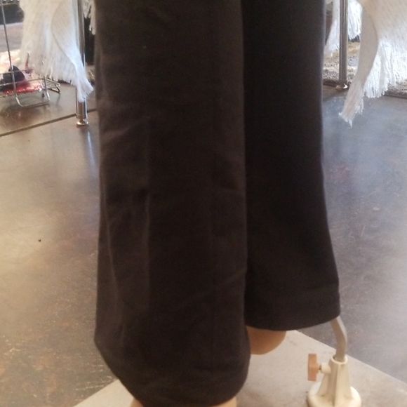 Lululemon pants - Picture 5 of 6